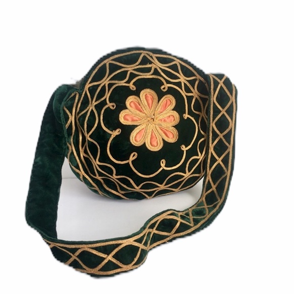 Vintage Handbags - Vintage Turkish Velvet Purse Shoulder Bag Green